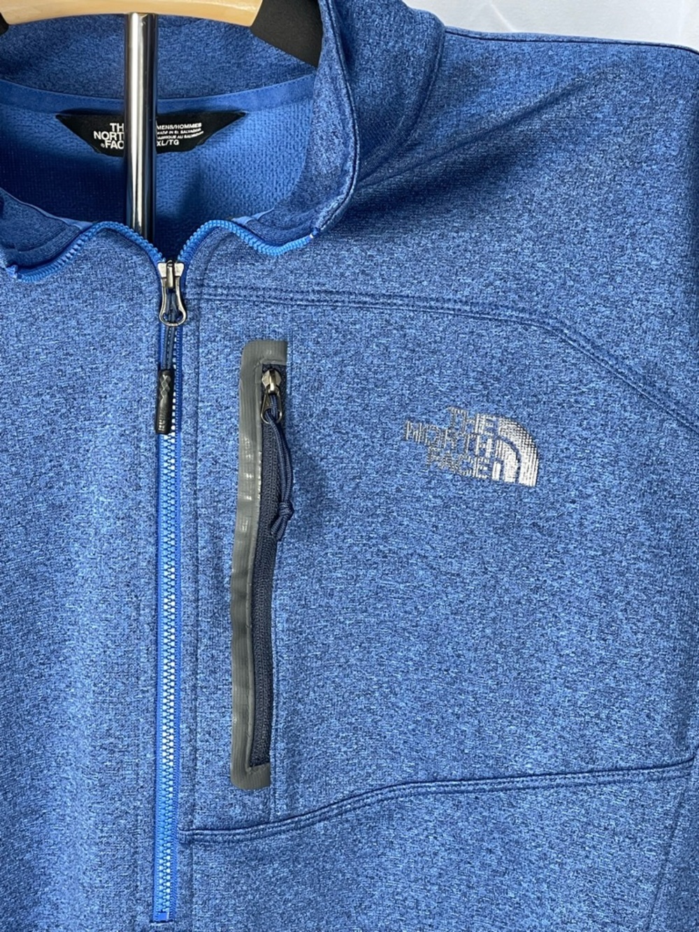 The North Face Men's Heathered Royal Blue Half-Zip Pullover w/Black Accents - Picture 2 of 8